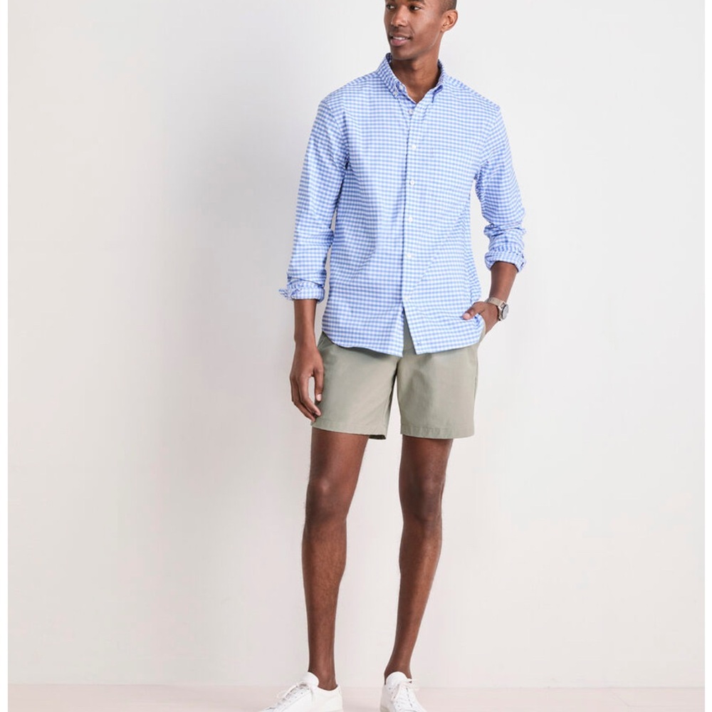 Vineyard Vines 7 Inch Performance On-The-Go Shorts Size 28 Khaki